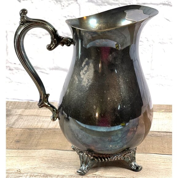 Vintage Wm Rogers Silver Plated Water Pitcher With Ornate Handle & Footed Design - Picture 6 of 14